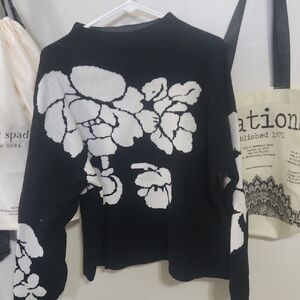 Tribal Black and White Floral Knit Top